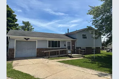 231 Oakdale Court, West Jefferson, OH 43162 - Photo 1