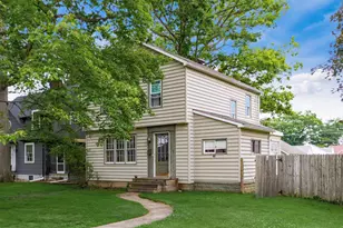 2016 Norwood Blvd, Zanesville, OH 43701 - Photo 1