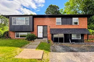 1637 S James Rd, Columbus, OH 43227 - Photo 1