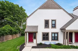 424 Edinburgh Rd, Dublin, OH 43017 - Photo 1