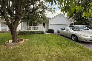 2581 Weeping Willow Ct, Columbus, OH 43207 - Photo 1