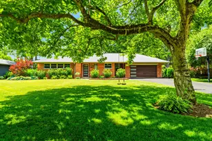 2781 Stratford Dr, Upper Arlington, OH 43220 - Photo 1