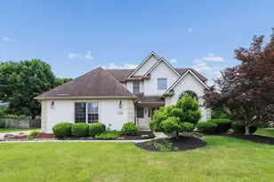 9189 Candleridge St, Pickerington, OH 43147 - Photo 1