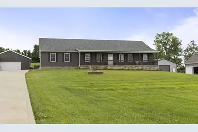 325 Carroll Eastern Road NE, Lancaster, OH 43130 - Photo 1