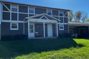 2621 Woodsedge Rd, Columbus, OH 43224 - Photo 1