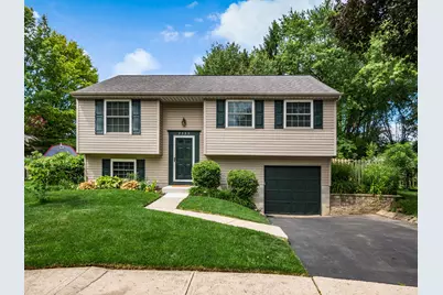 7333 Schoolcraft Lane, Columbus, OH 43235 - Photo 1
