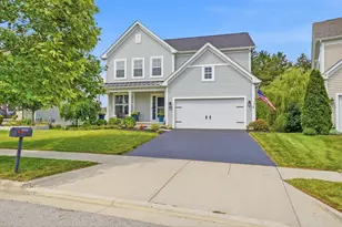 3236 Yellow Finch Wy, Columbus, OH 43231 - Photo 1
