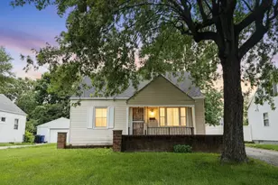 2207 Genessee Ave, Columbus, OH 43211 - Photo 1