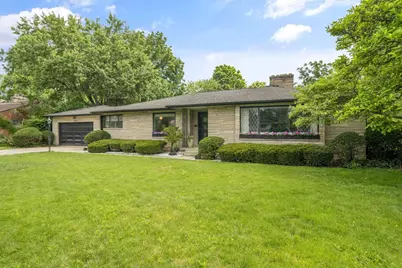 2424 Beverly Place, Columbus, OH 43209 - Photo 1