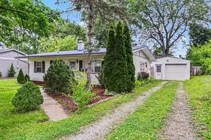 712 Meadow Dr, Newark, OH 43055 - Photo 1