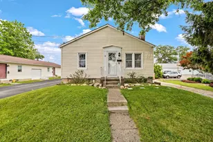 440 Long St, Ashville, OH 43103 - Photo 1