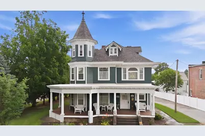 108 W Main Street, Amherst, OH 44001 - Photo 1