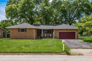 1417 Devonhurst Dr, Columbus, OH 43232 - Photo 1