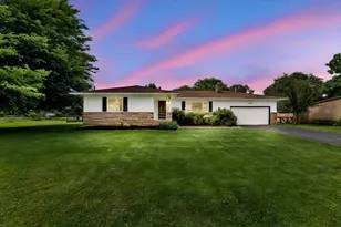 2654 Youngs Grove Rd, Columbus, OH 43231 - Photo 1