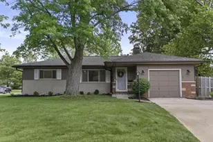 5276 Heritage Ln, Hilliard, OH 43026 - Photo 1