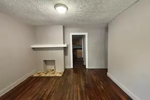 768 N Dawson Ave, Columbus, OH 43219 - Photo 1
