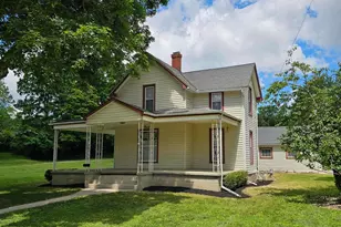 160 E Sandusky St, Mechanicsburg, OH 43044 - Photo 1