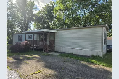 3000 Moxadarla Drive #28, Zanesville, OH 43701 - Photo 1