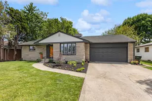 2775 Floribunda Dr, Columbus, OH 43209 - Photo 1