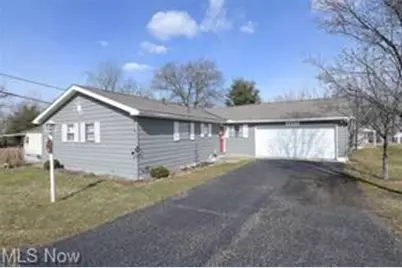 1373 Military Road, Zanesville, OH 43701 - Photo 1