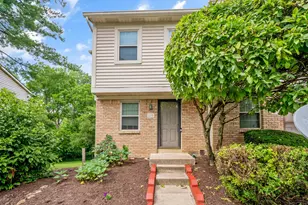 210 Foxtrail Ct, Westerville, OH 43081 - Photo 1