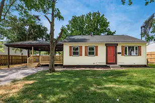 3849 Laguna Dr, Columbus, OH 43232 - Photo 1