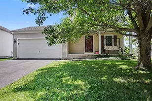 377 Cobblestone Dr, Delaware, OH 43015 - Photo 1