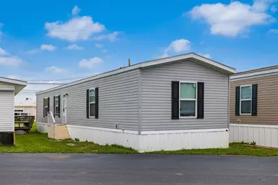 4285 Broadway #D11, Grove City, OH 43123 - Photo 1