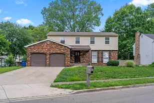 909 Prince William Ln, Westerville, OH 43081 - Photo 1