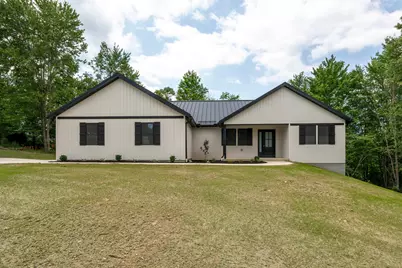 931 Country Club Drive, Howard, OH 43028 - Photo 1