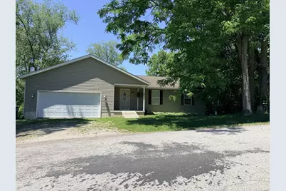 181 Hilltop Drive NE, Newark, OH 43055 - Photo 1