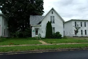 329 N Main St, Utica, OH 43080 - Photo 1