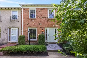 427 Pamlico St, Columbus, OH 43228 - Photo 1