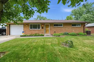 6830 Retton Rd, Reynoldsburg, OH 43068 - Photo 1