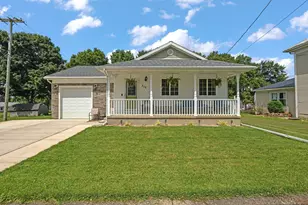 315 Lincoln Ave, Pleasantville, OH 43148 - Photo 1
