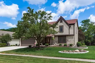 2920 Wynridge Dr, Grove City, OH 43123 - Photo 1