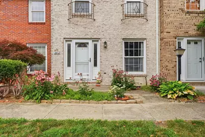 2432 Hardesty Drive S #S6, Columbus, OH 43204 - Photo 1