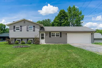 178 Donerail Drive SW, Pataskala, OH 43062 - Photo 1