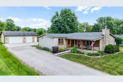 61 7th Avenue SW, Etna, OH 43062 - Photo 1
