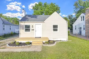 1120 Wildwood Ave, Columbus, OH 43219 - Photo 1