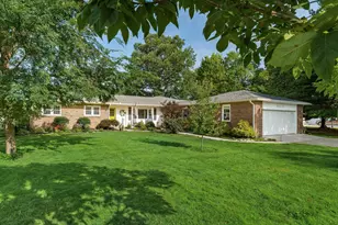 39 Oak Dr, Hebron, OH 43025 - Photo 1