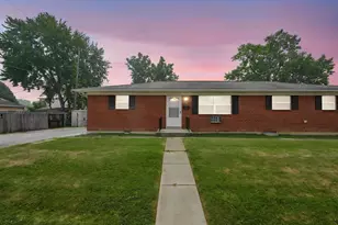 4277 Wright Ave, Columbus, OH 43213 - Photo 1