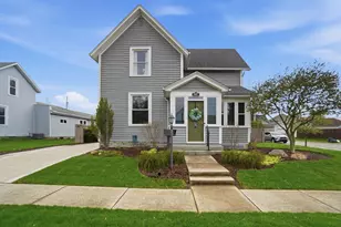 427 W Charles St, Bucyrus, OH 44820 - Photo 1