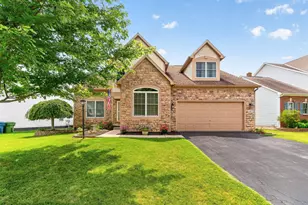 1937 Fawn Meadow Dr, Marysville, OH 43040 - Photo 1