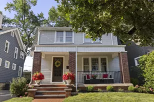 181 Tibet Rd, Columbus, OH 43202 - Photo 1