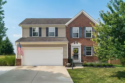 304 Evergreen Circle, Pickerington, OH 43147 - Photo 1