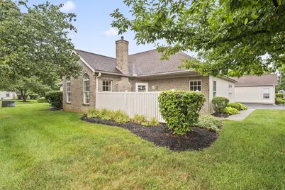 277 Pointe Place, Westerville, OH 43082 - Photo 1