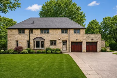 2221 N Star Road, Columbus, OH 43221 - Photo 1