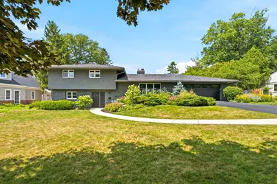 3827 Chevington Road, Upper Arlington, OH 43220 - Photo 1