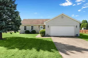 381 W Elm St, North Lewisburg, OH 43060 - Photo 1